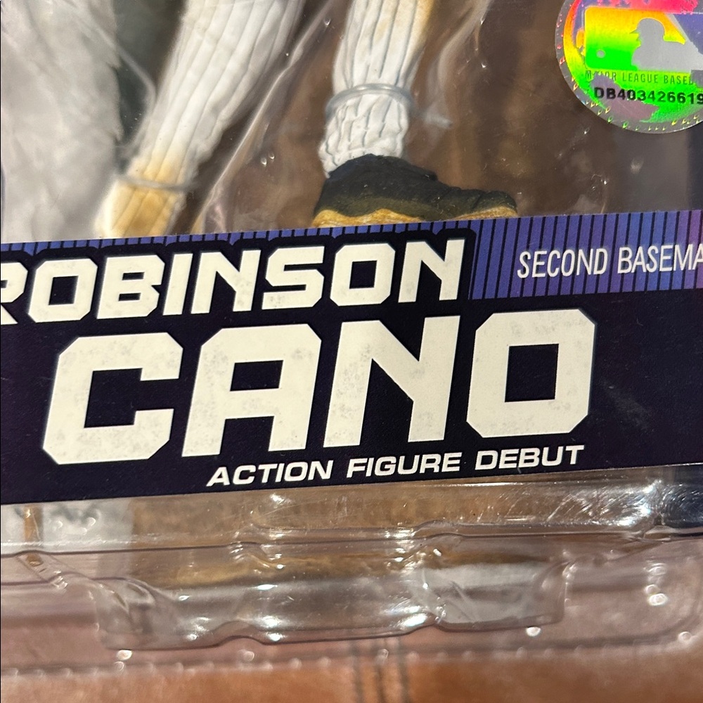 Yankees Robinson Cano Action Figure - White Pinstripe - Picture 4 of 4